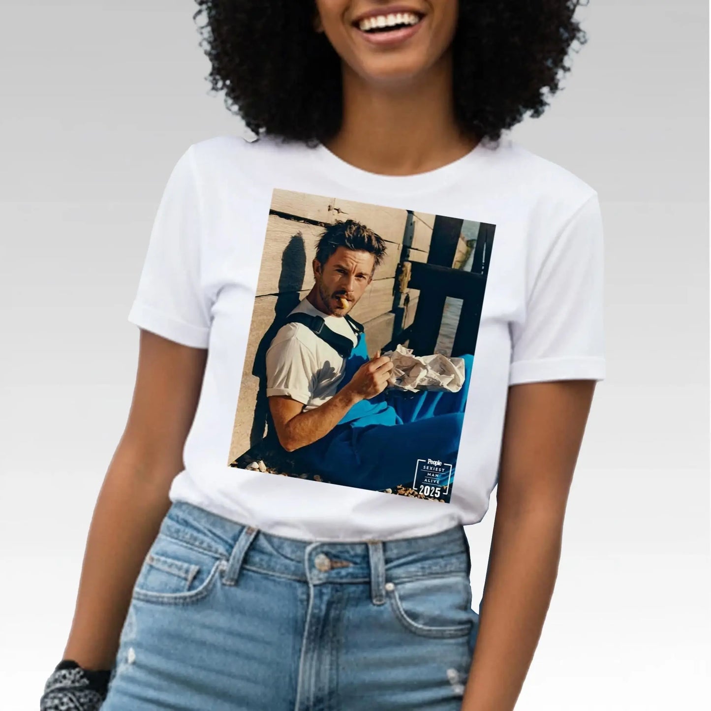 2025 Jonathan Bailey People Sexiest Man Alive Shirt - Bigfirefashion