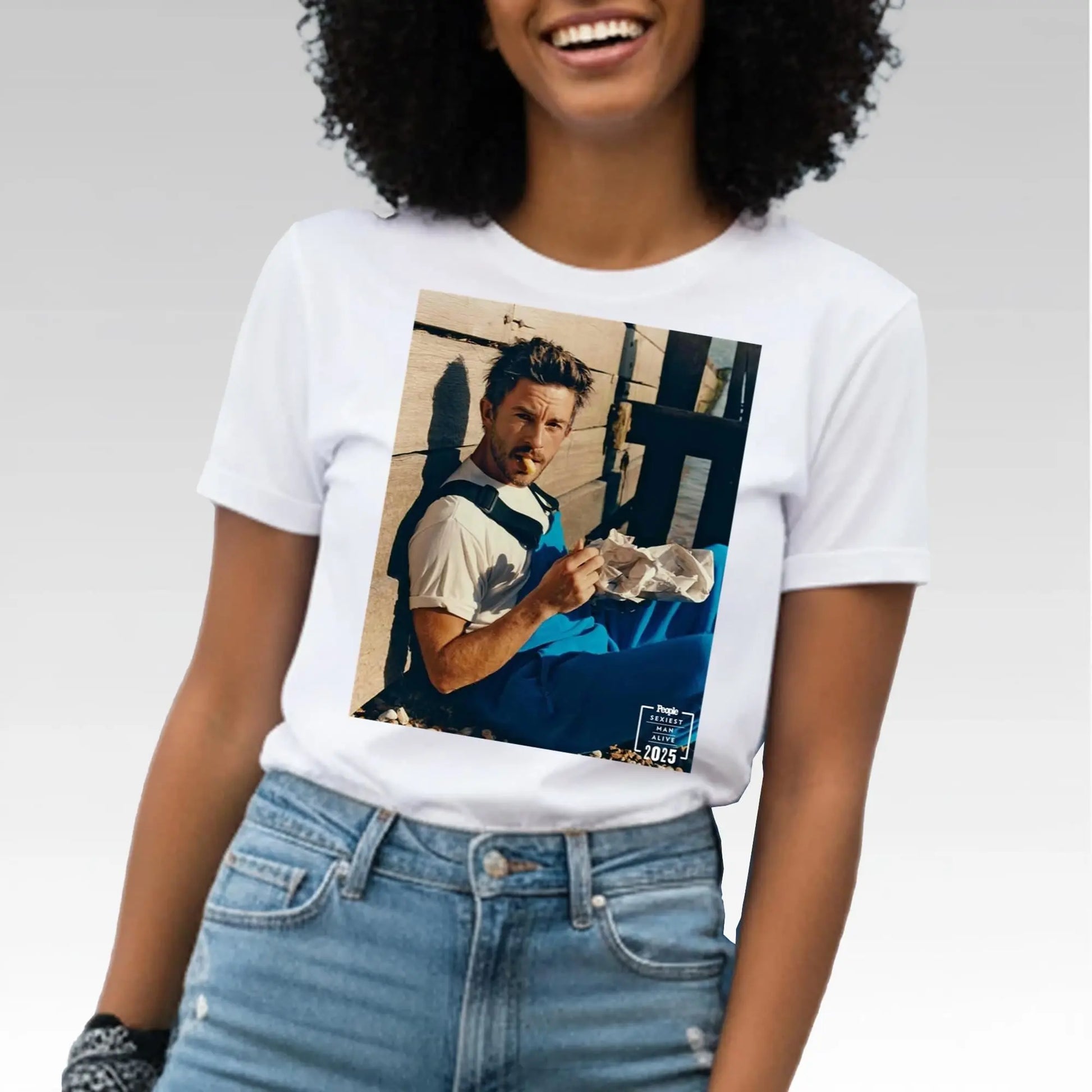 2025 Jonathan Bailey People Sexiest Man Alive Shirt - Bigfirefashion